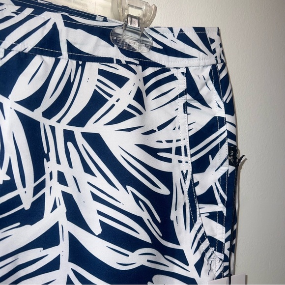 NWT Onia Bermuda Palm Swim Trunk Men's Size 36 $145.00 - Picture 2 of 11